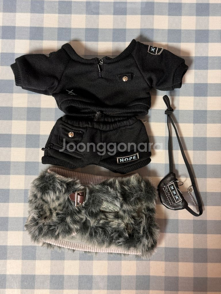 20cm 인형옷 옷장 스틸러브유--1