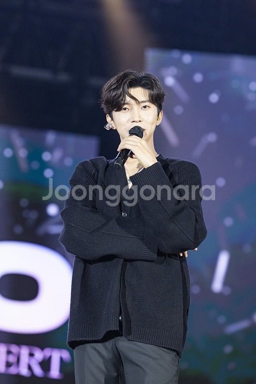 임영웅 콘서트 고척 1/3일 금요일 통로석 2연석--1