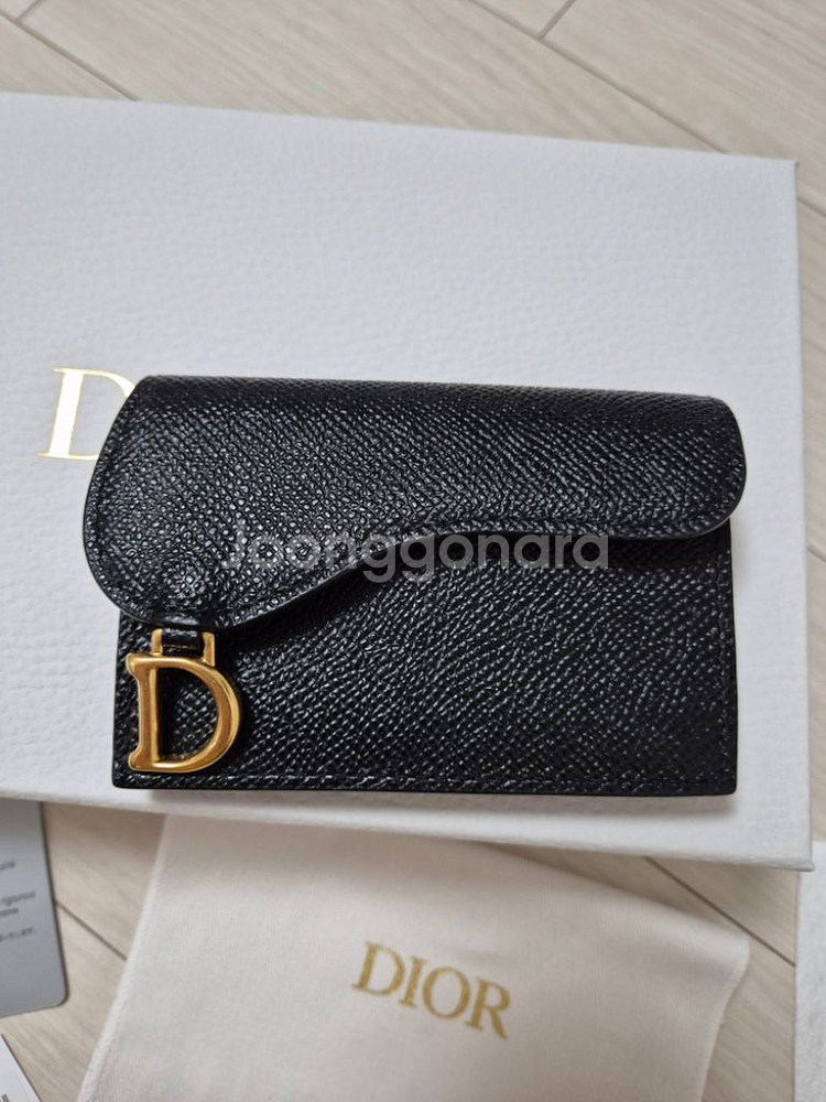 디올 새들카드지갑--2