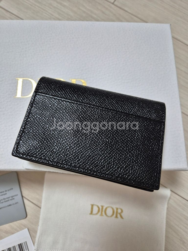 디올 새들카드지갑--3