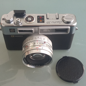 YASHICA 야시카 일렉트로 35 필름카메라