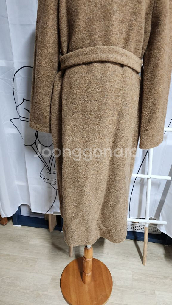 여성 M N G 롱코트--5