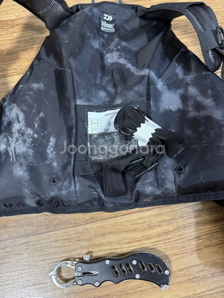 다이와 낚시 구명조끼 df6421 게임베스트 +립그립--4