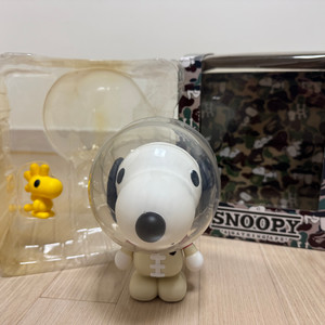 베씽에이프 스누피 bathing ape x snoopy