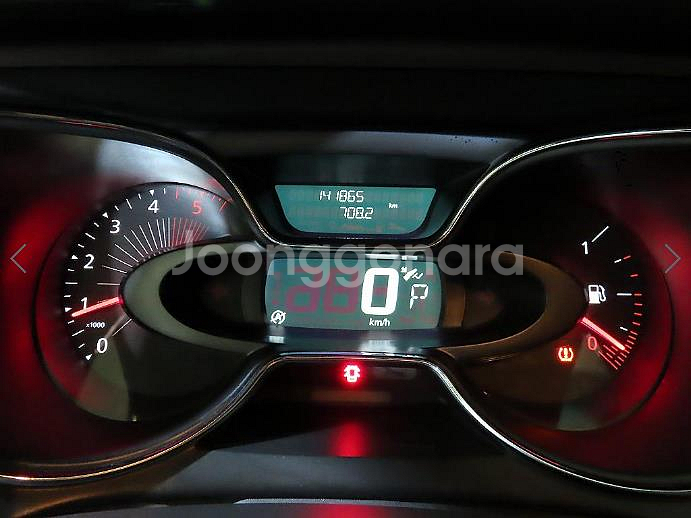 @17년식 QM3 RE 시그니처 쇼콜라브라운 전국최저--8