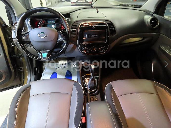 @17년식 QM3 RE 시그니처 쇼콜라브라운 전국최저--9