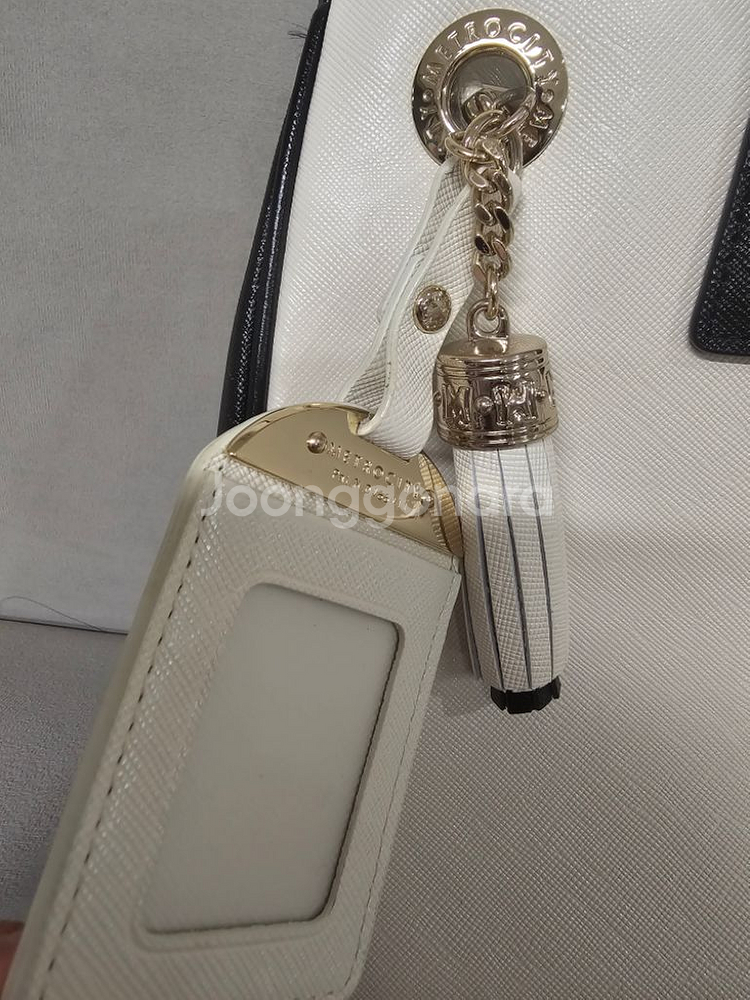 메트로시티 토트백--4