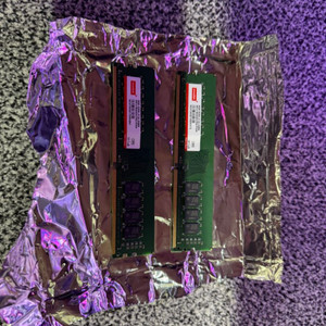 DDR4 8G*2 (16G) 판매합니다!