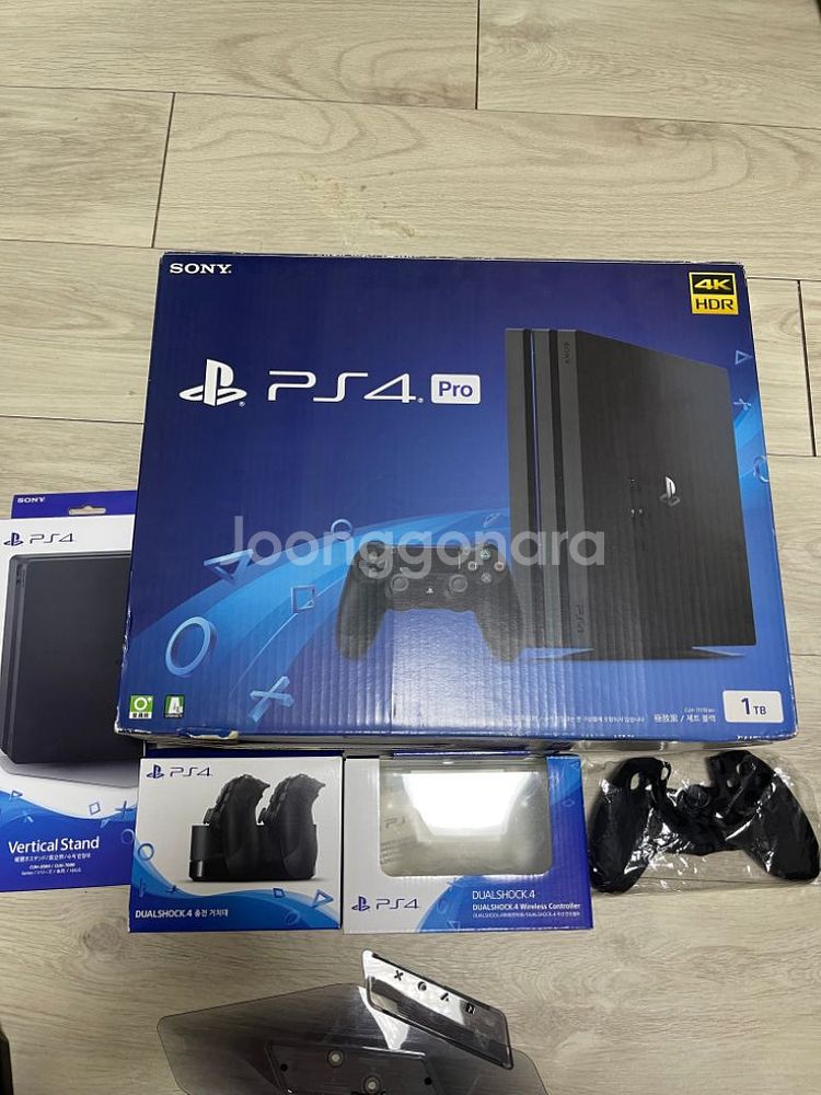 플스4 프로 PS4 Pro 콘솔 2개 타이틀 8개 택포--2