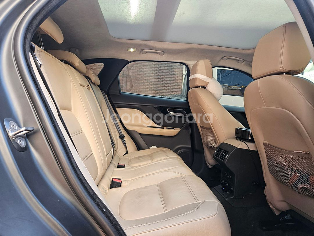 재규어 f pace 20d--6