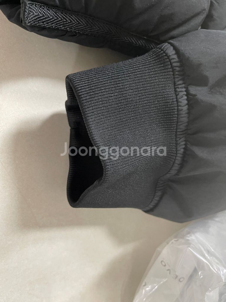 스톤아일랜드 19fw 크링클랩스 블랙 xl 105사이즈--1