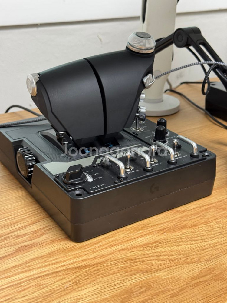 로지텍 X56 HOTAS 비행스틱--0