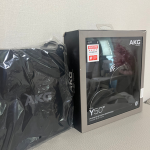 삼성 AKG 헤드폰 판매합니다. 고급파우치 포함