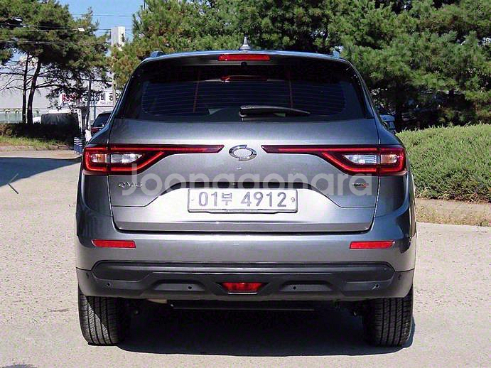 @17년식 QM6 2.0 GDe 2WD RE 전국최저--3