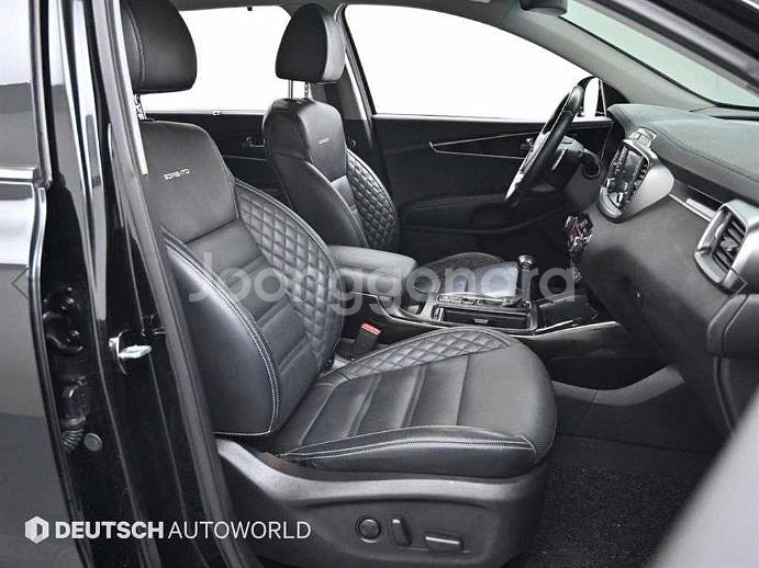 @17년식 더 뉴쏘렌토 디젤 R2.2 2WD 노블레스--9