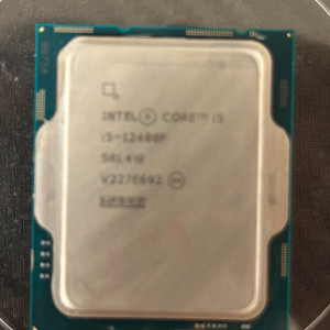 i5 12400F