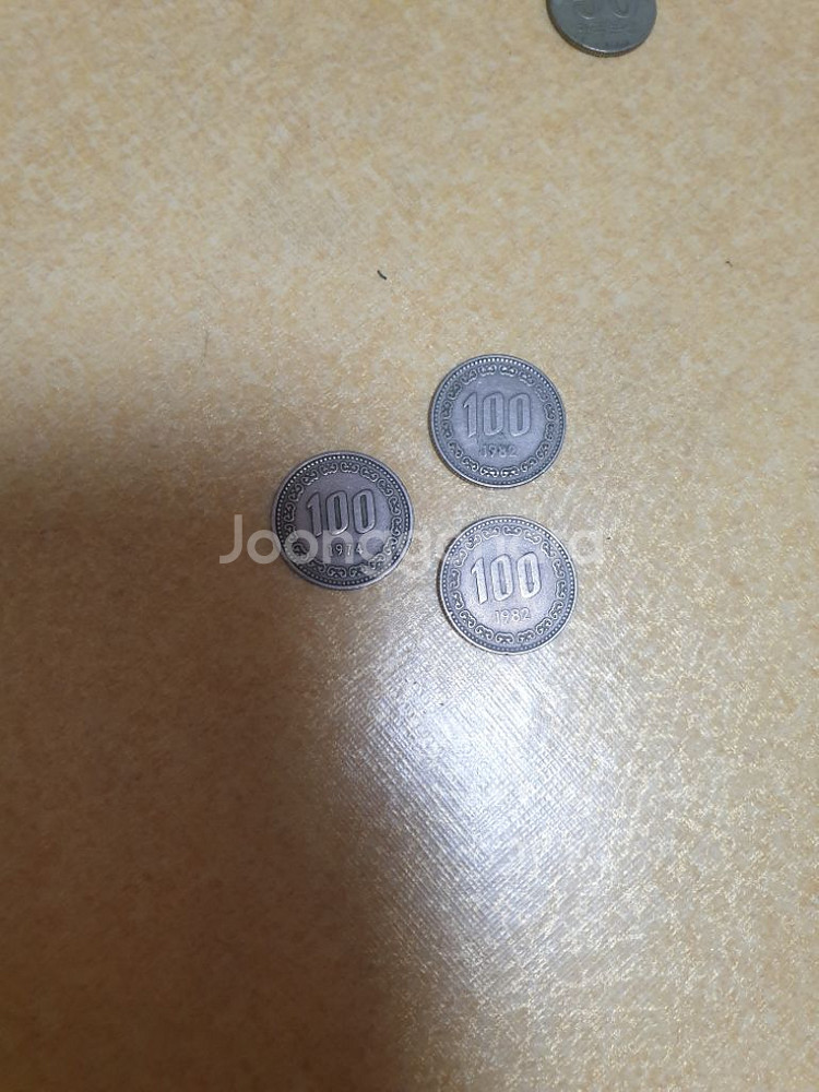 100원(73,74,75,77,78,79,80,82)--3
