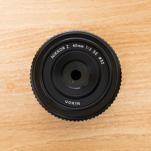 니콘 40mm f2 SE버전 Z 마운트 렌즈