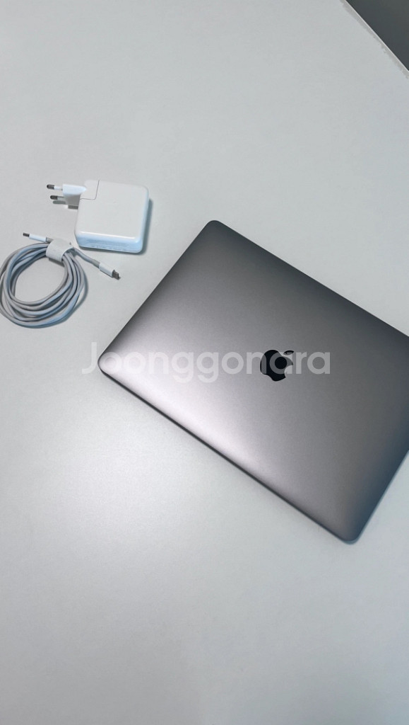 맥북프로2020 13인치 i7 32GB 1TB 최고사양--5