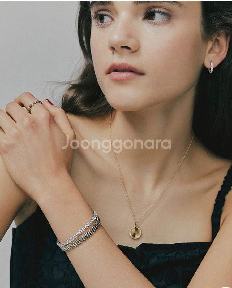 도나앤디 18k 인사이드 다이아몬드 코인펜던트 라지--5