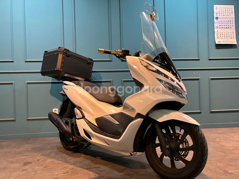 혼다 18년식 pcx125 판매합니다--5