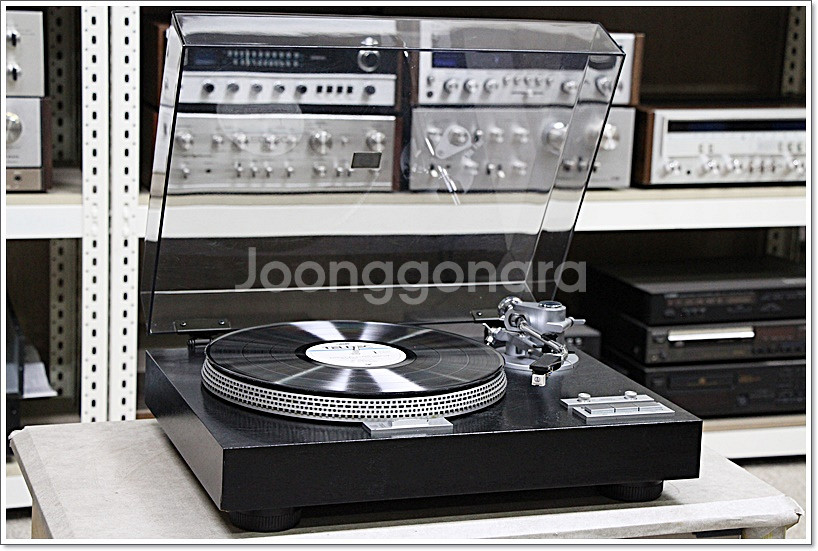 야마하 A급 수동 다이렉트 턴테이블 모델 YP-D7--3