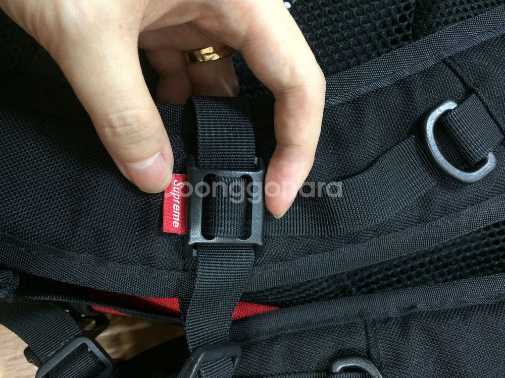 슈프림 코듀라 레드 백팩 정품--4