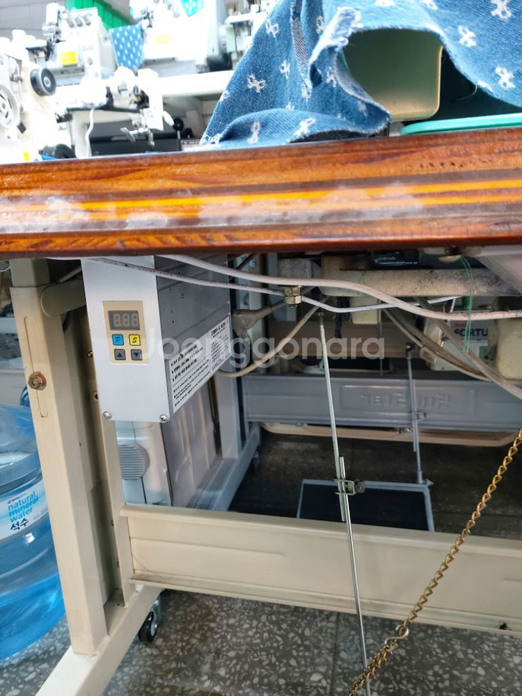 야마도 일제 무소음 니온오버록 공업용 미싱--4