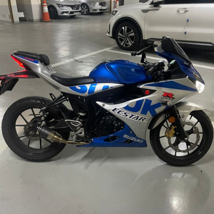 (개인)스즈키gsxr125 21년식 오스틴풀배기