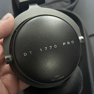 beyer dynamic DT1770pro