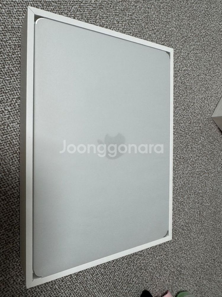 맥북에어 m3 13 16gb 256gb 새상품급--3