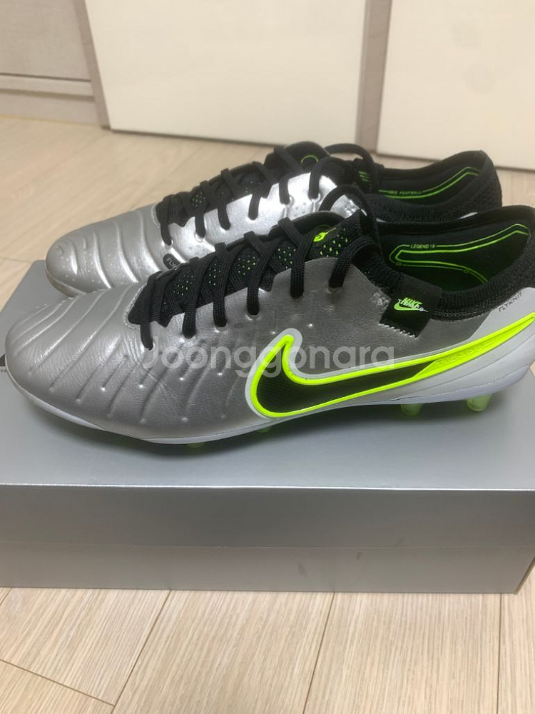 나이키 티엠포10 엘리트 ag 260 입니다--1