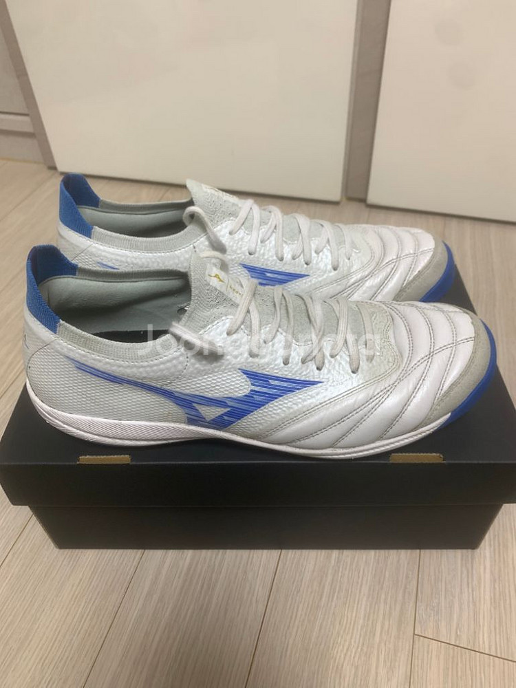 미즈노 살라 베타 재팬 tf 255 입니다--3