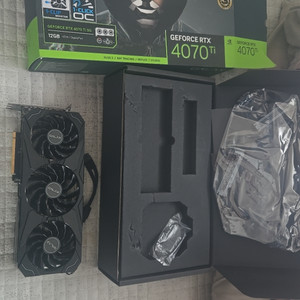 갤럭시 4070ti sg 12g판매합니다