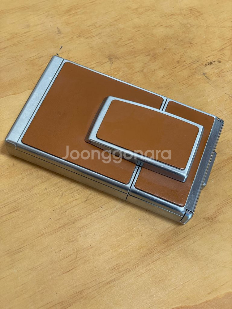 폴라로이드 SX-70--4