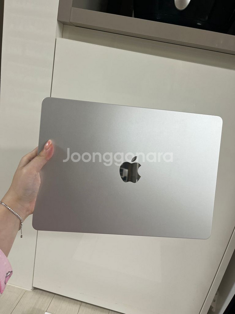 [상태최상] 맥북에어M2(8GB, 256GB)--3
