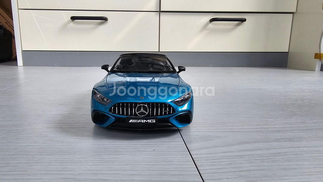 벤츠 AMG SL 63 모델 팝니다--3