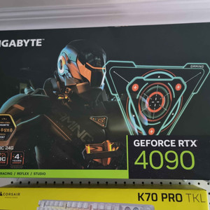 RTX 4090 중고 입니다. 잘사용 했던겁니다.