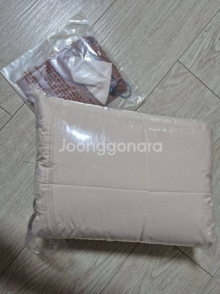 (새상품) 보웰 먼지없는 패딩담요 무릎담요--1