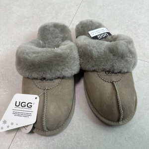 UGG 어그 새상품