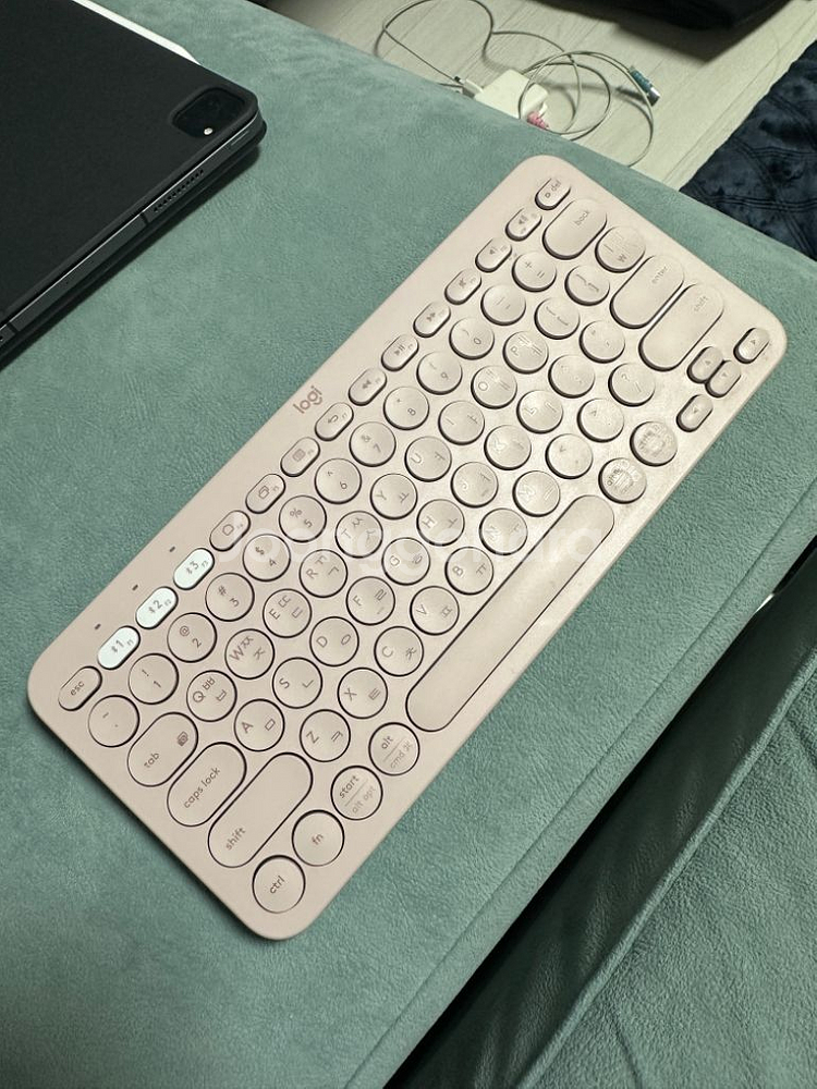 로지텍 무선 블루투스 키보드 k380--1