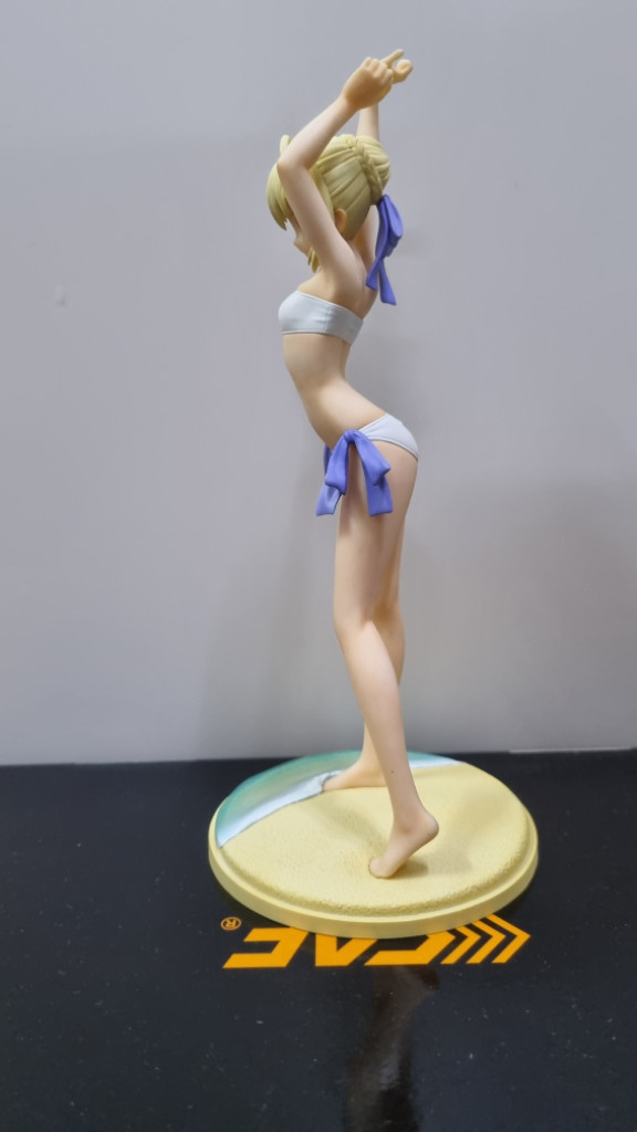 (최종가격)코토부키야 세이버 수영복 피규어--1