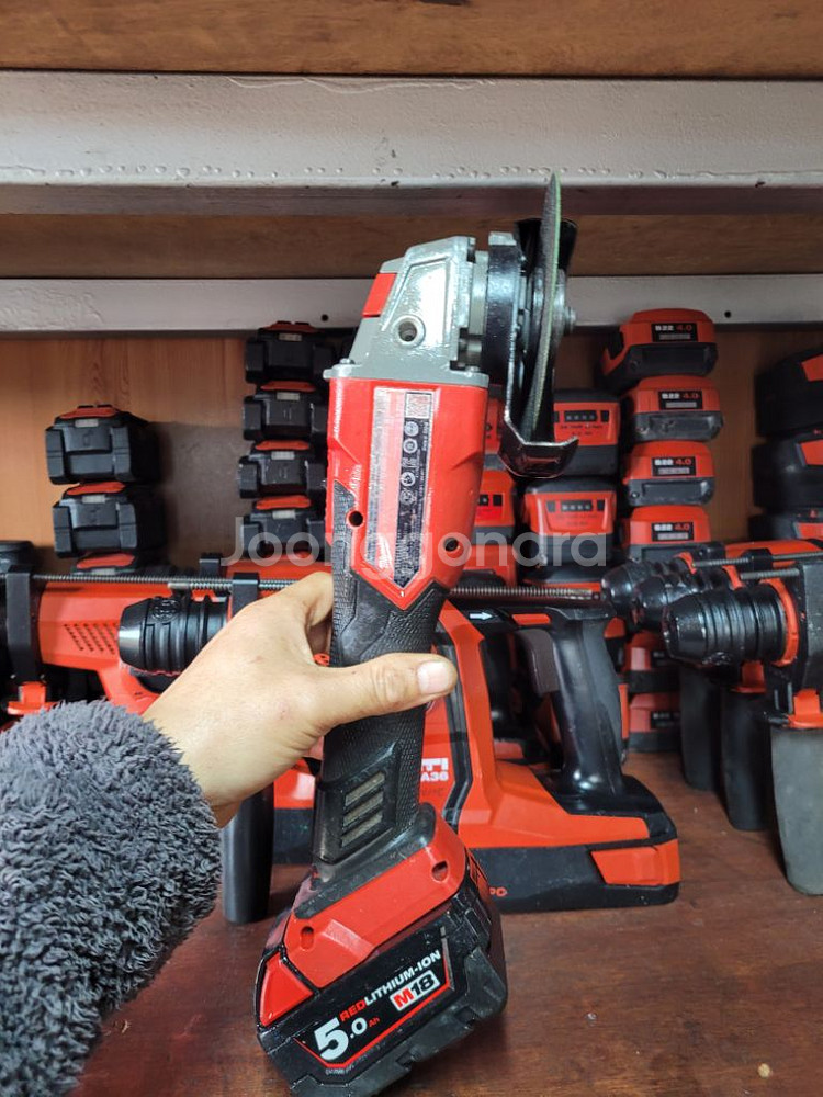 밀워키충전그라인더M18FSAG125X.속도조절.5인치.--3