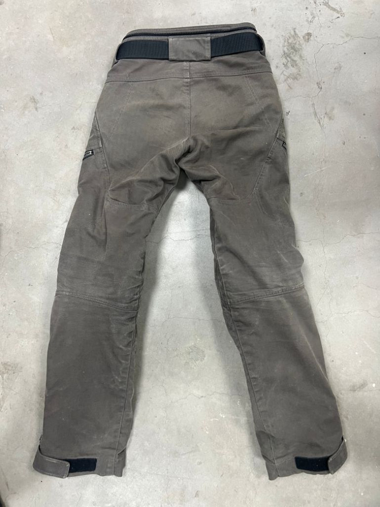 bmw 모토라드 시티2 바지 (카키색) 팝니다.--2