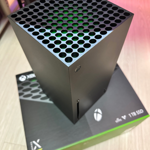 XBOX Series X 판매 합니다.