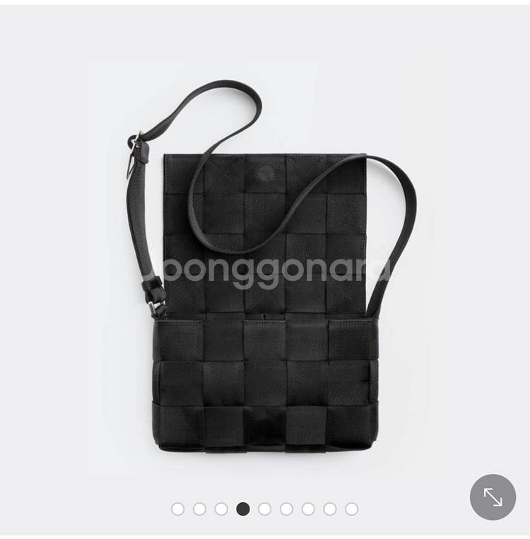 보테가베네타 카세트 메신저백--1