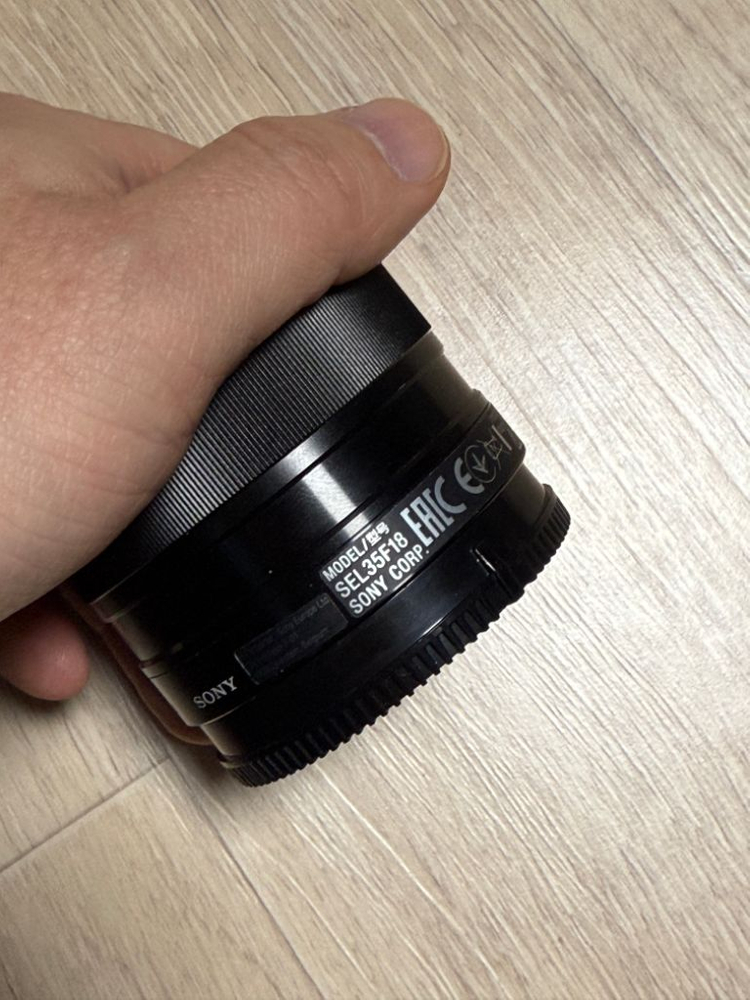소니 단렌즈(SEL35F18 35mm)--4