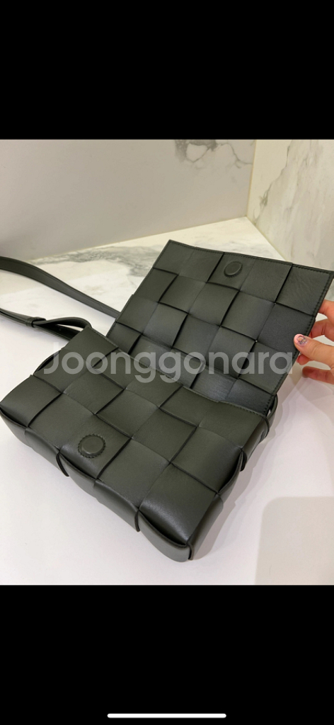 보테가베네타 카세트백--2