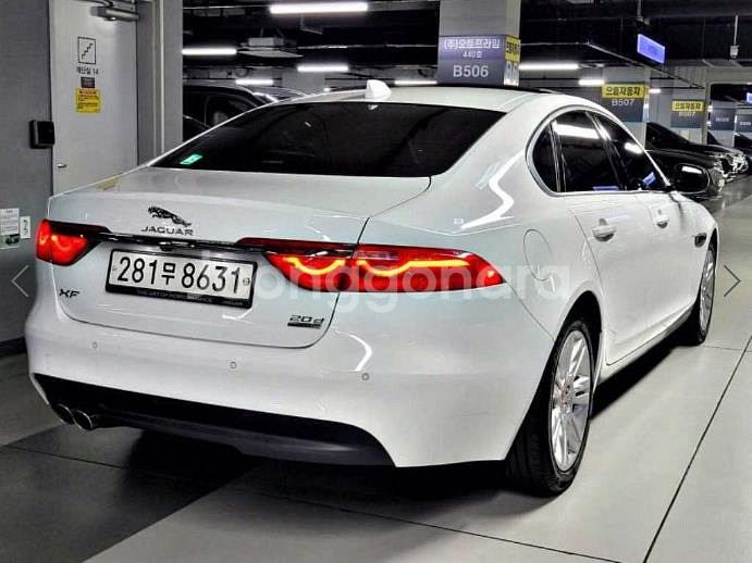 @19년식 XF(2세대) 2.0 20d AWD 프레스--3