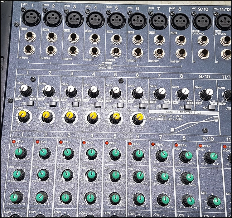 야마하 MG166C 중고 음향 믹서--1